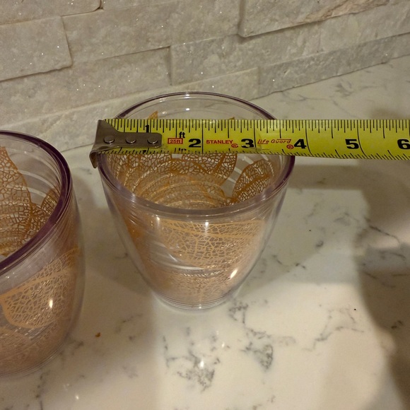 Tervis Insulated Tumblers 12 Ounce with Tropical Gold Leaf Design for Hot/Cold - Picture 11 of 11